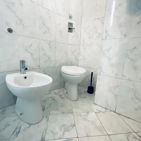 Center City Navigli Flats Apartment *